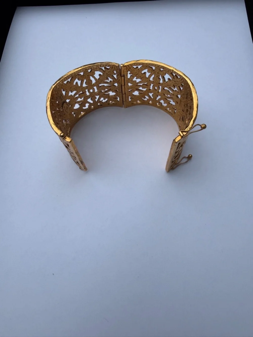 CHANEL Gold Filigree Hinged Cuff Bracelet - Picture 6 of 9